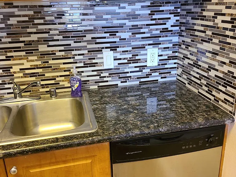 2160 Highpointe Dr #208 — Photo 7