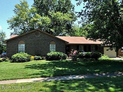 2803 Creekside Dr, Hickory Hill, KY, 40241