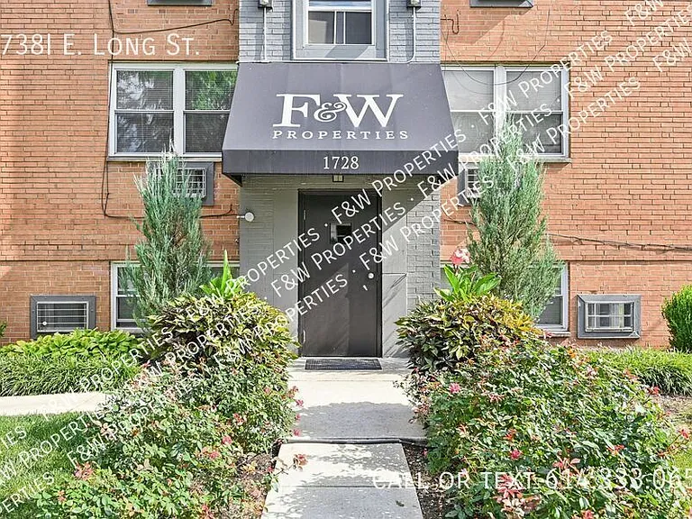1738I E Long St — Photo 55