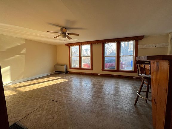 Living from bonus room