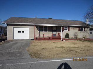 25676 Lakeview Dr, Shell Knob, MO 65747