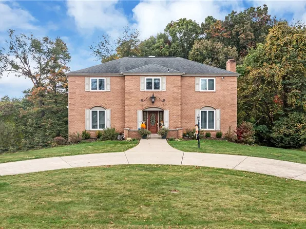 311 Claremont Dr, Lower Burrell, PA 15068