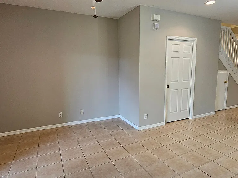 10032 Poppy Hill Dr — Photo 5