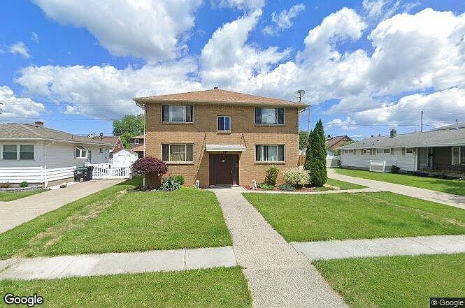 1st image of 24 Joseph Dr Unit 1