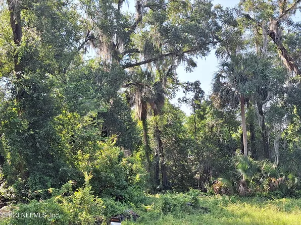 104 LAKE IDA POINT Drive, Interlachen, FL 32148