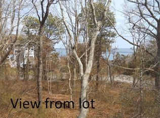 1 Indian Trl, Sagamore Beach, MA 02562
