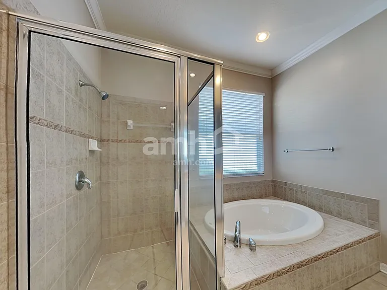 10444 Canary Isle Dr — Photo 10