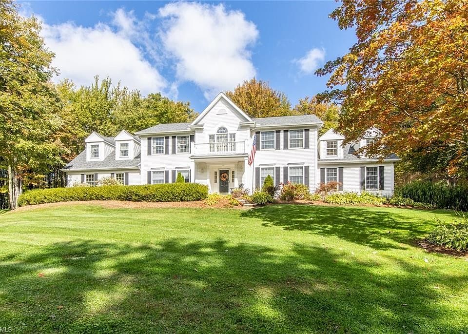 1st image of 12020 Quail Woods Dr