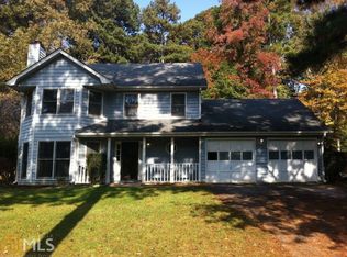 771 Forest Park Ln, Suwanee, GA
