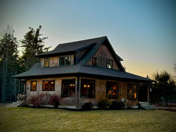 180 Wardwell Point Road, Penobscot, ME 04476