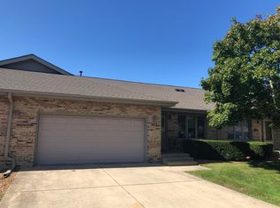 807 Winter Park Dr #60B, New Lenox, IL 60451