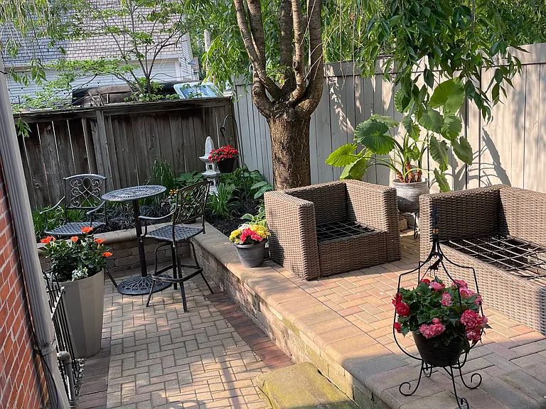 952 Neil Ave #952 — Photo 2