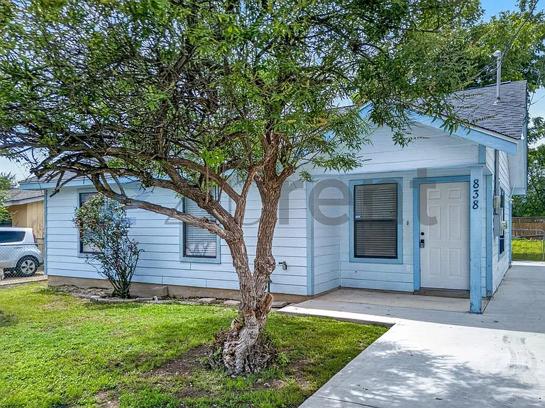 838 McCauley Blvd — Photo 1