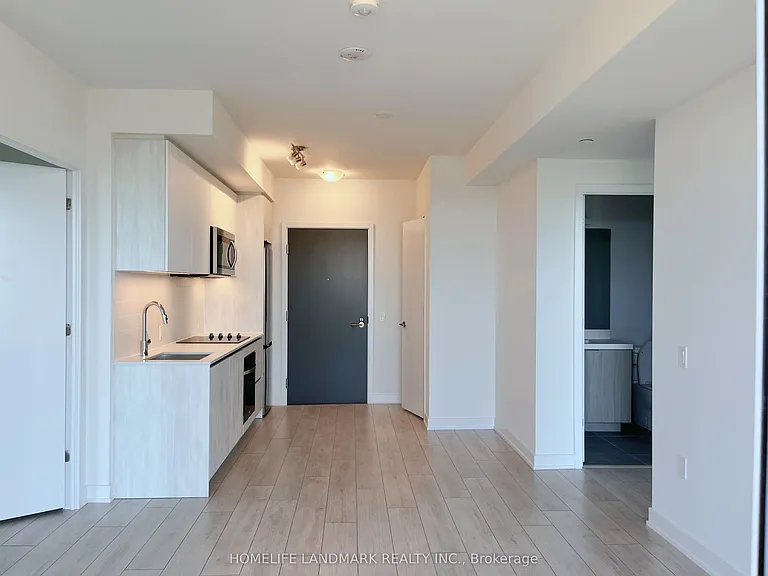 5858 Yonge St #1525 — Photo 4