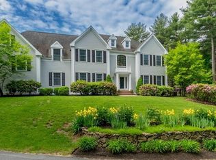 658 Main St, Medfield, MA 02052