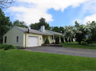 135 Country Ln, Bristol, CT 06010