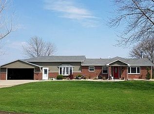 29856 N 975 East Rd, Manville, IL 61319