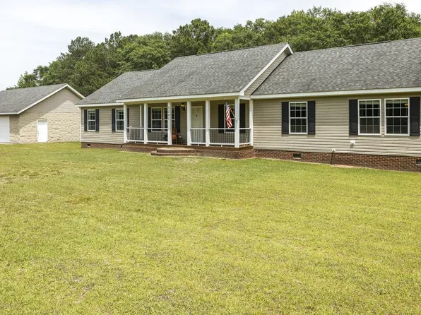 5241 Rosser Pittman Rd, Broadway, NC 27505