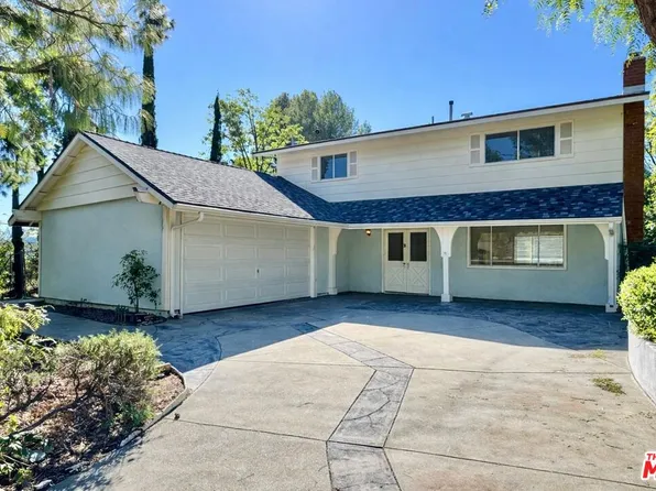 26026 Adamor Rd, Calabasas, CA 91302