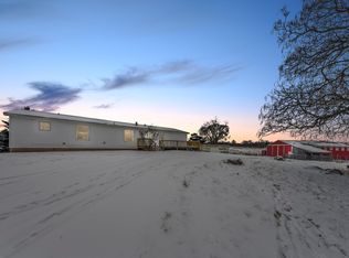 22152 20 Mile Rd, Paris, MI 49338