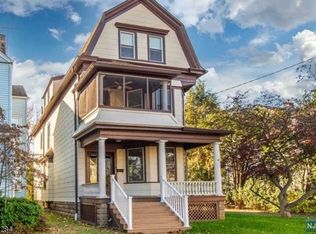 10 Almira St, Bloomfield, NJ 07003