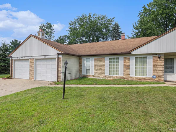 5204 Pasadena Ave, Flushing, MI 48433