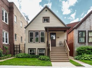 3233 W Berteau Ave, Chicago, IL 60618