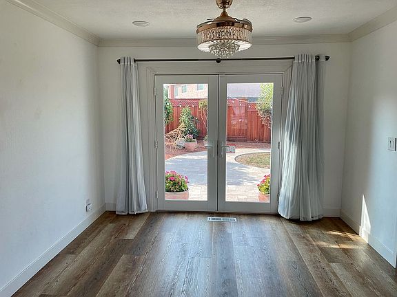 5th image of 3126 Capelaw Ct