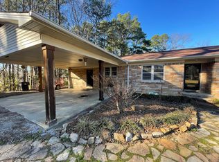 587 E Walnut St, Ripley, MS 38663