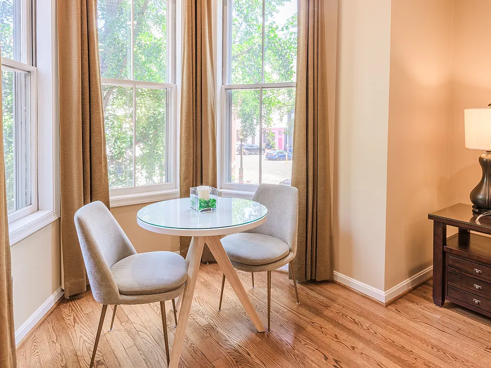 Bay Window - Living Room