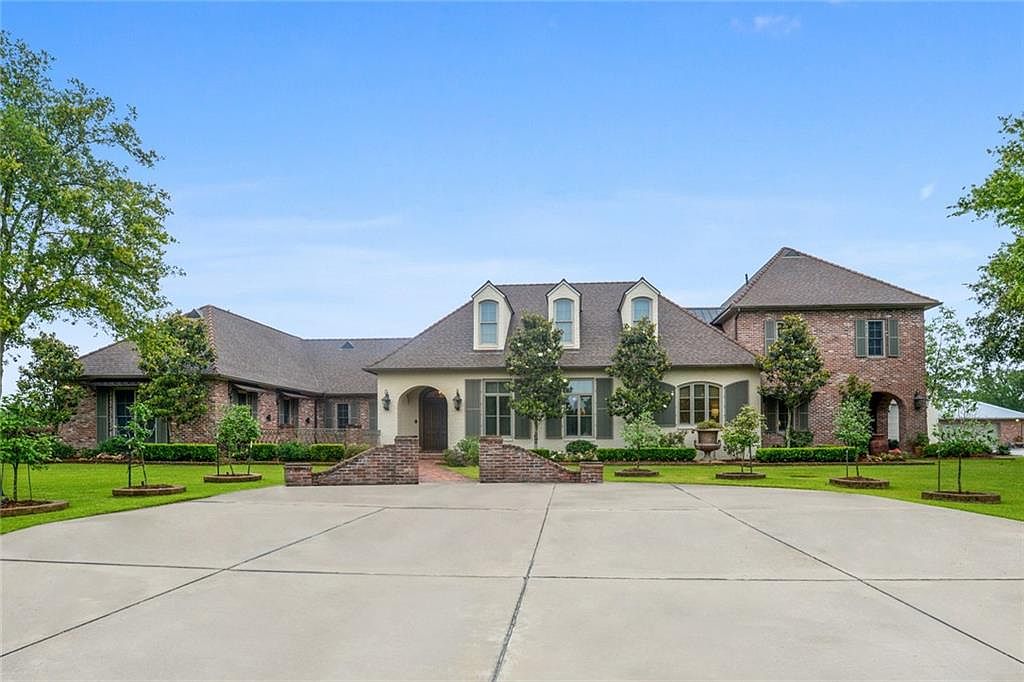 1701 Bonin Rd, Youngsville, LA 70592 Zillow