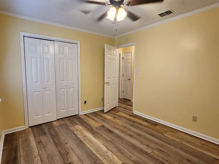 902 Phoebe Rd — Photo 10