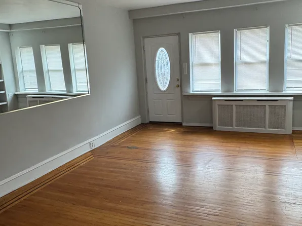 869 Scattergood St, Philadelphia, PA 19124