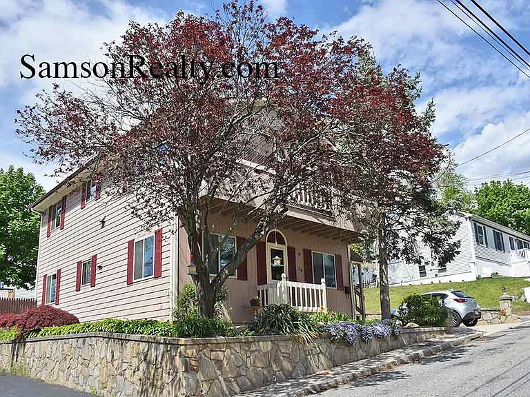 28 Spokane St #1 — Photo 2