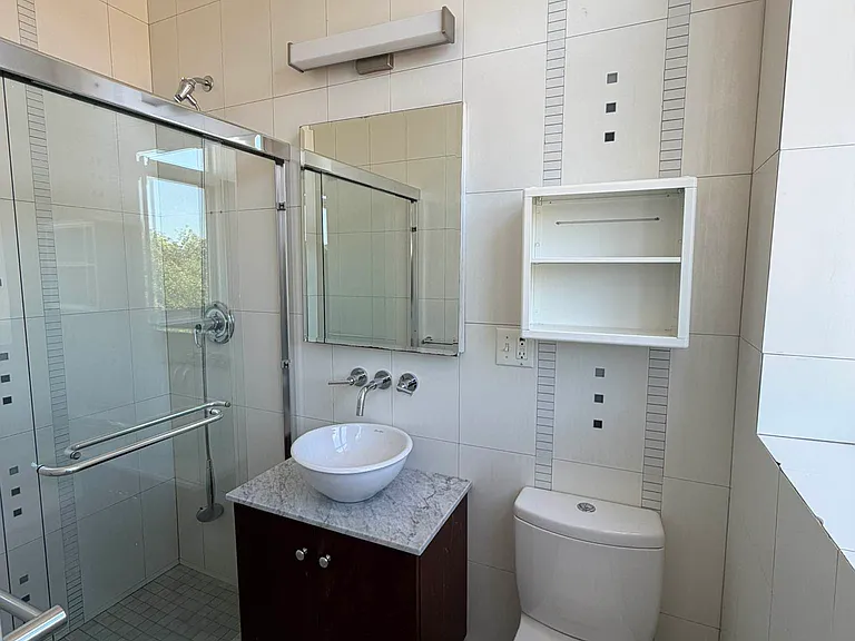 551 Lorimer St #PENTHOUSE — Photo 8