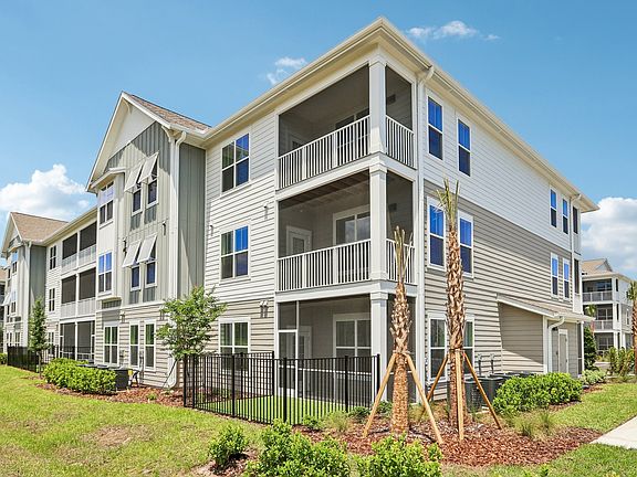 2nd image of 345 Burbank Ave #8212