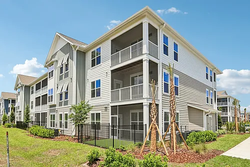 Velara Luxury Apartments Photo 1
