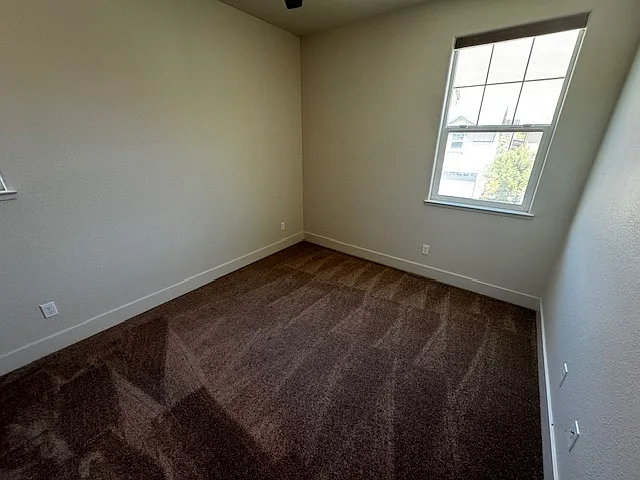 4483 Tahiti Ct — Photo 45