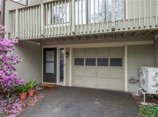 7 Clubhouse Dr #7, Woodbury, CT 06798