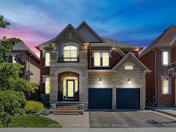 2nd image of 72 Pelister Dr