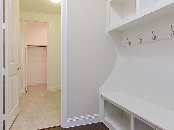 Owner's Entry Drop Zone