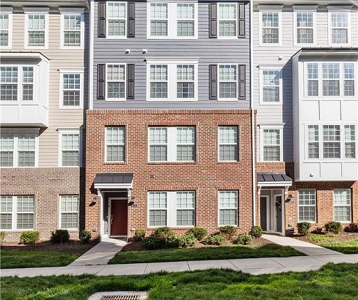 2nd image of 8127 Wistar Creek Mews #B