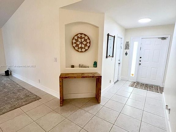 3rd image of 4910 SW 33rd Ter #4910