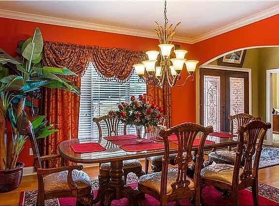5th image of 2645 Winter Garden Dr