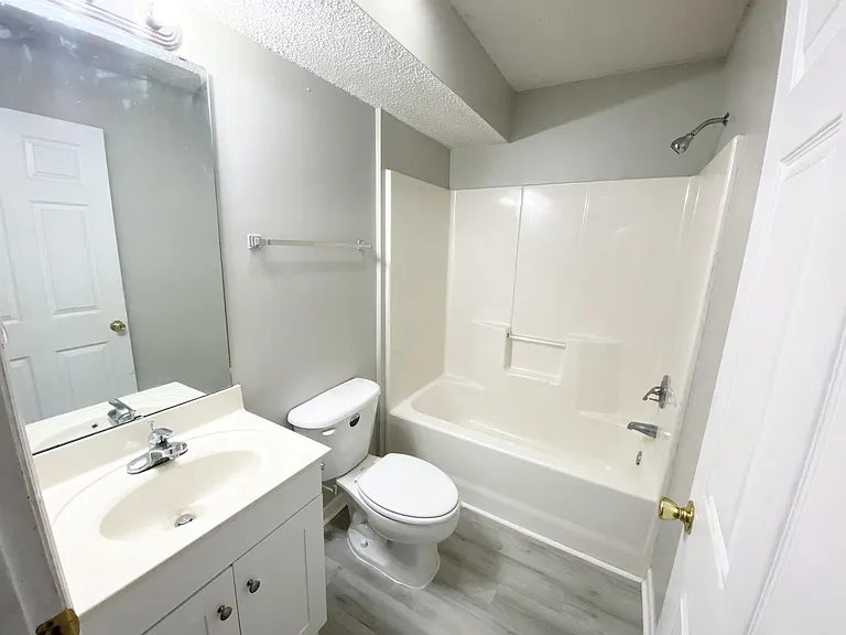 229 Olive Branch Blvd — Photo 8