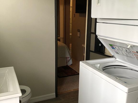 2nd image of 217 Crown Point Dr