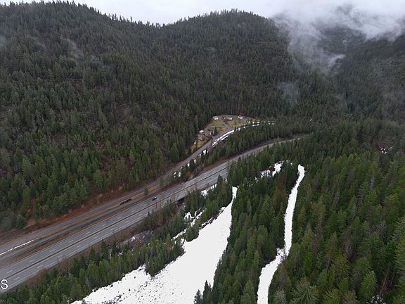 5th image of 62713 Benthams Rd