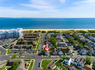105 Center Ave, Keansburg, NJ
