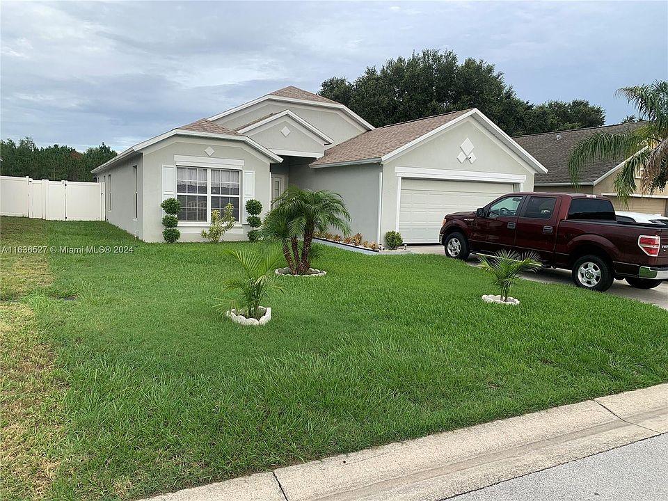 1st image of 204 Lake Charles Dr