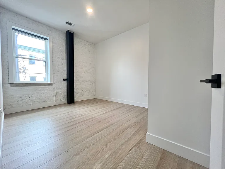 1201 Wharton St #23 — Photo 12